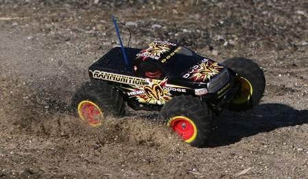 Losi Rammunition Monster Truck Chassis - LOSB0220