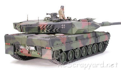 Tamiya Leopard 2 A5 Main Battle Tank 