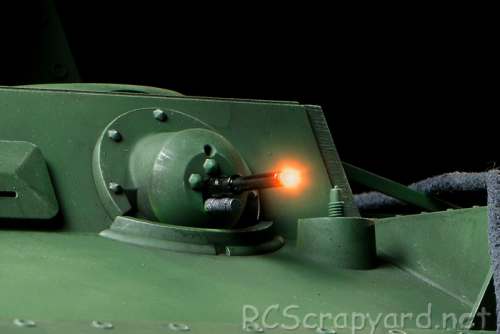 Tamiya Russian Heavy Tank KV-2 Gigant 