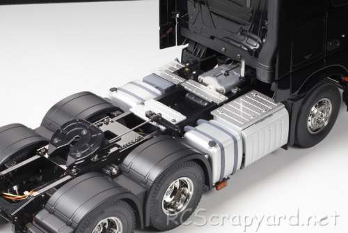 Tamiya Mercedes-Benz Actros 3363 6x4 GigaSpace Chassis