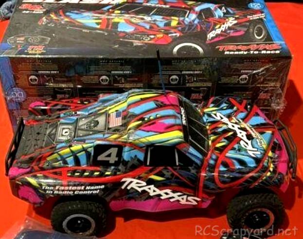 Traxxas Slash Courtney Force / Hawaiian Edition (2016)