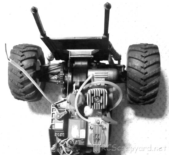 Kyosho Land Cruiser 80 - 31381 - Chassis