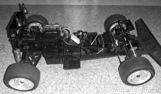 Kyosho Ford Cosworth RS500 - 3178 - Chassis