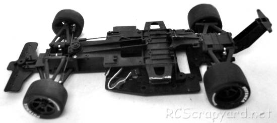 Kyosho Nissan R89C - 4206 - Chassis