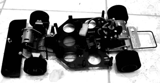 Kyosho Sonic-Sports Porsche 936 78-Turbo Chassis