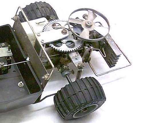 Kyosho Peanuts Racer Chassis