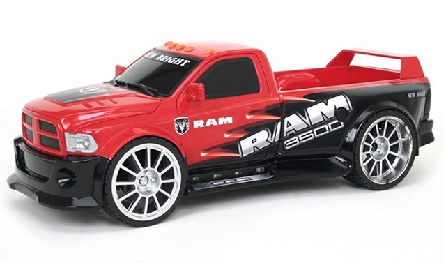 New Bright Dodge Ram 3500 - 1:16 Électrique RC Truck