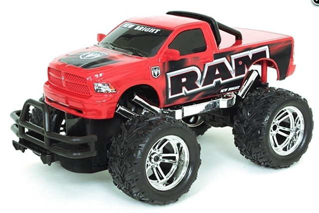 New-Bright Dodge Ram - 1:16 Electric Monster Truck