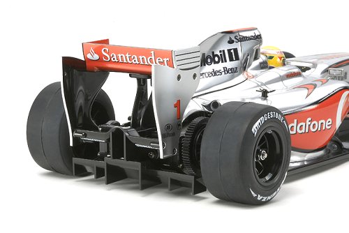 Tamiya Vodafone McLaren Mercedes MP4-24 #58475 F104 Bodyshell