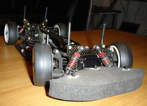 Yokomo YR4-M Chassis